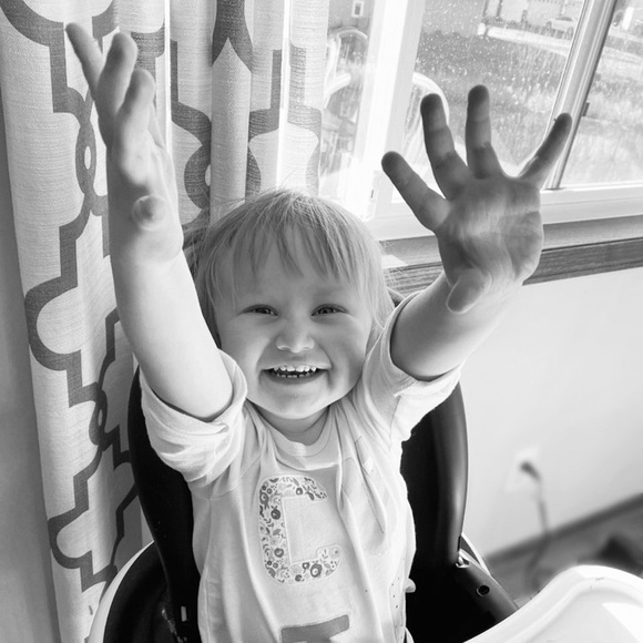 Meet your Posher, Angela - Picture 1 of 5